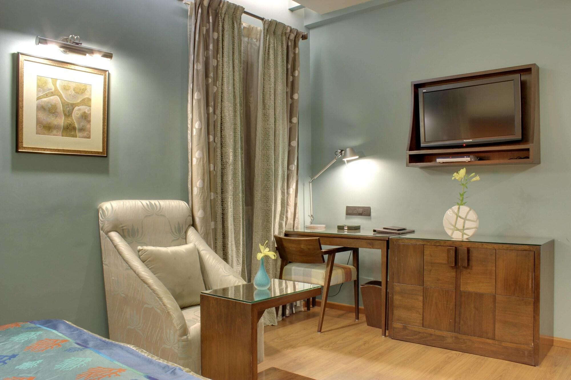 Justa Mg Road Hotel Bengaluru Kültér fotó