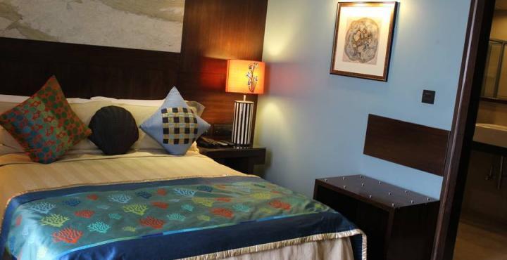 Justa Mg Road Hotel Bengaluru Kültér fotó